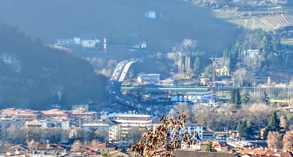 Traffico e code a Trento Oggi e domani anche la Fiera