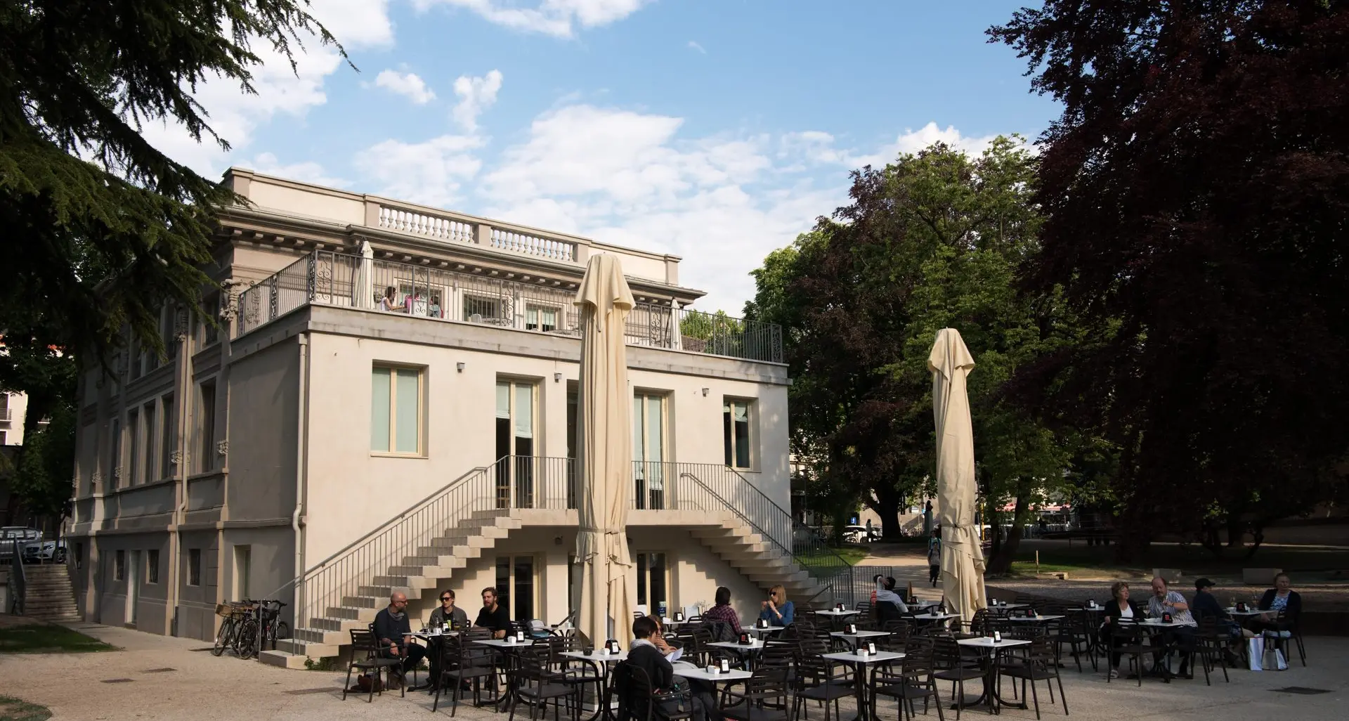 Hai comprato l'Adige? Il caffè lo offriamo noi Appuntamento domenica al Liber Cafè