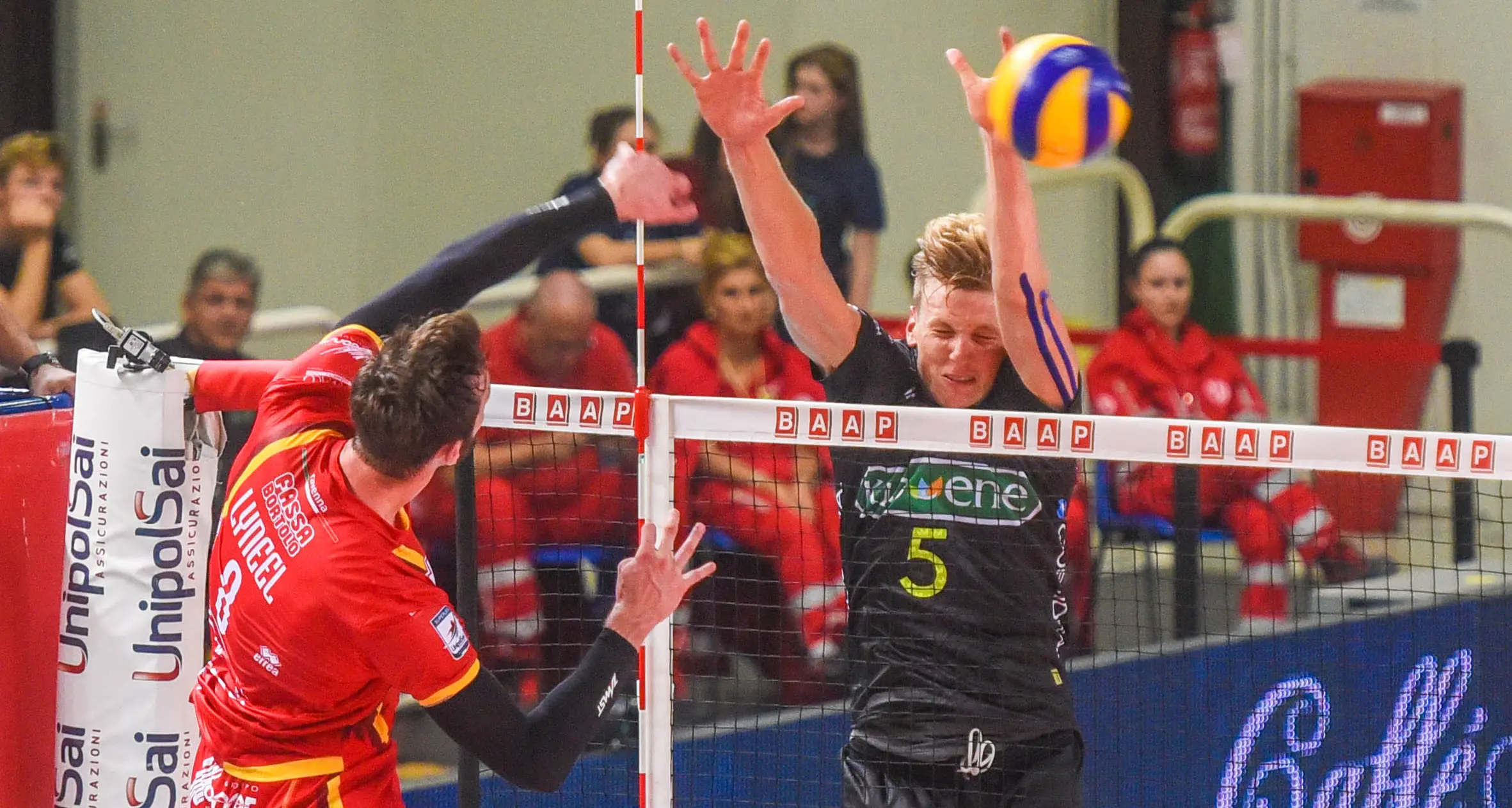 Volley, domani sera Ravenna ospita Latina