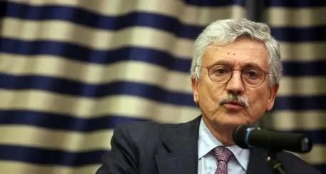 D'Alema: dopo il referendum non mi occuperò più di politica italiana