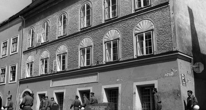 Vienna fa dietro front e salva la casa di Hitler