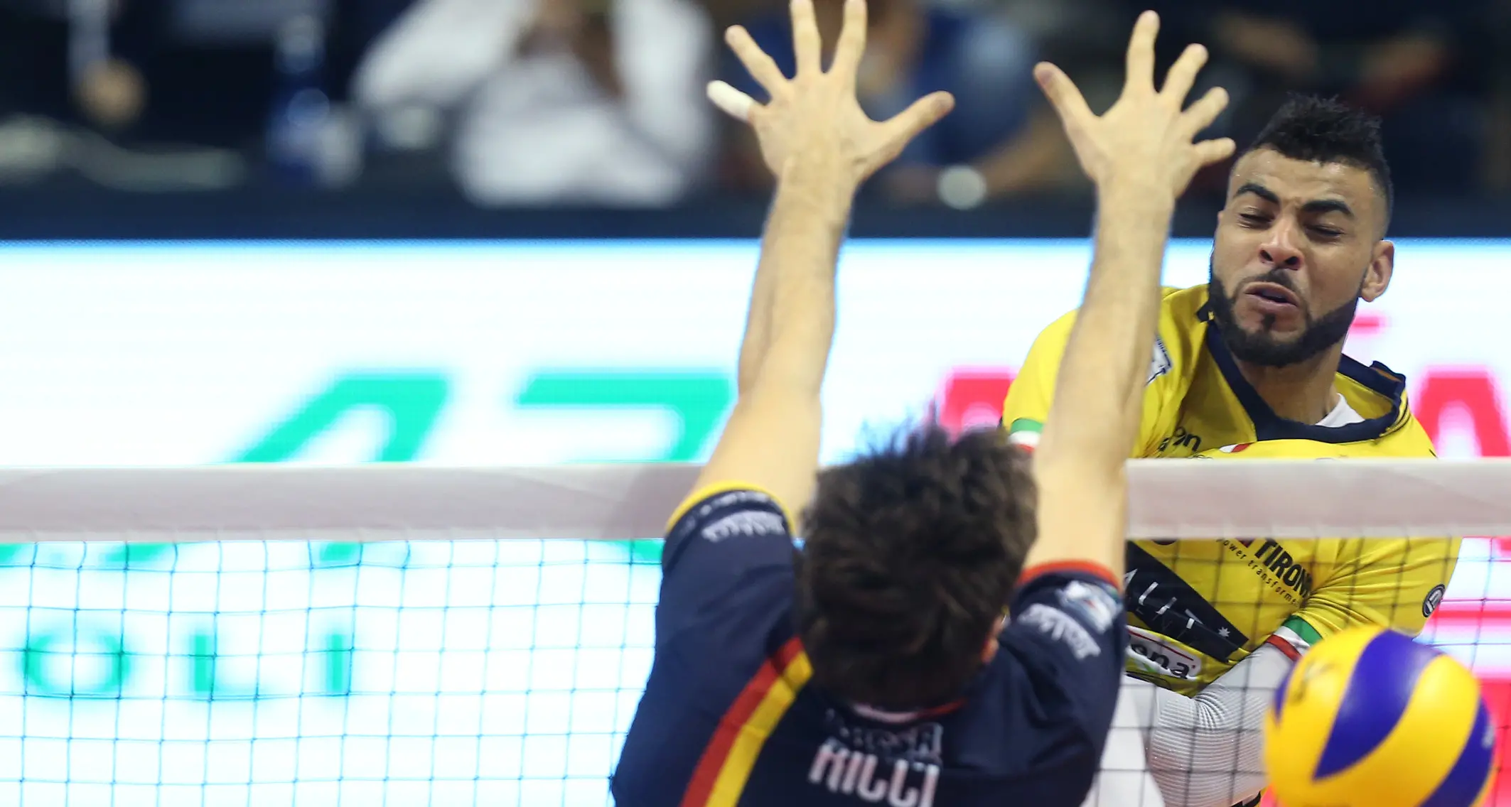 Volley, va a Modena il derby con Ravenna