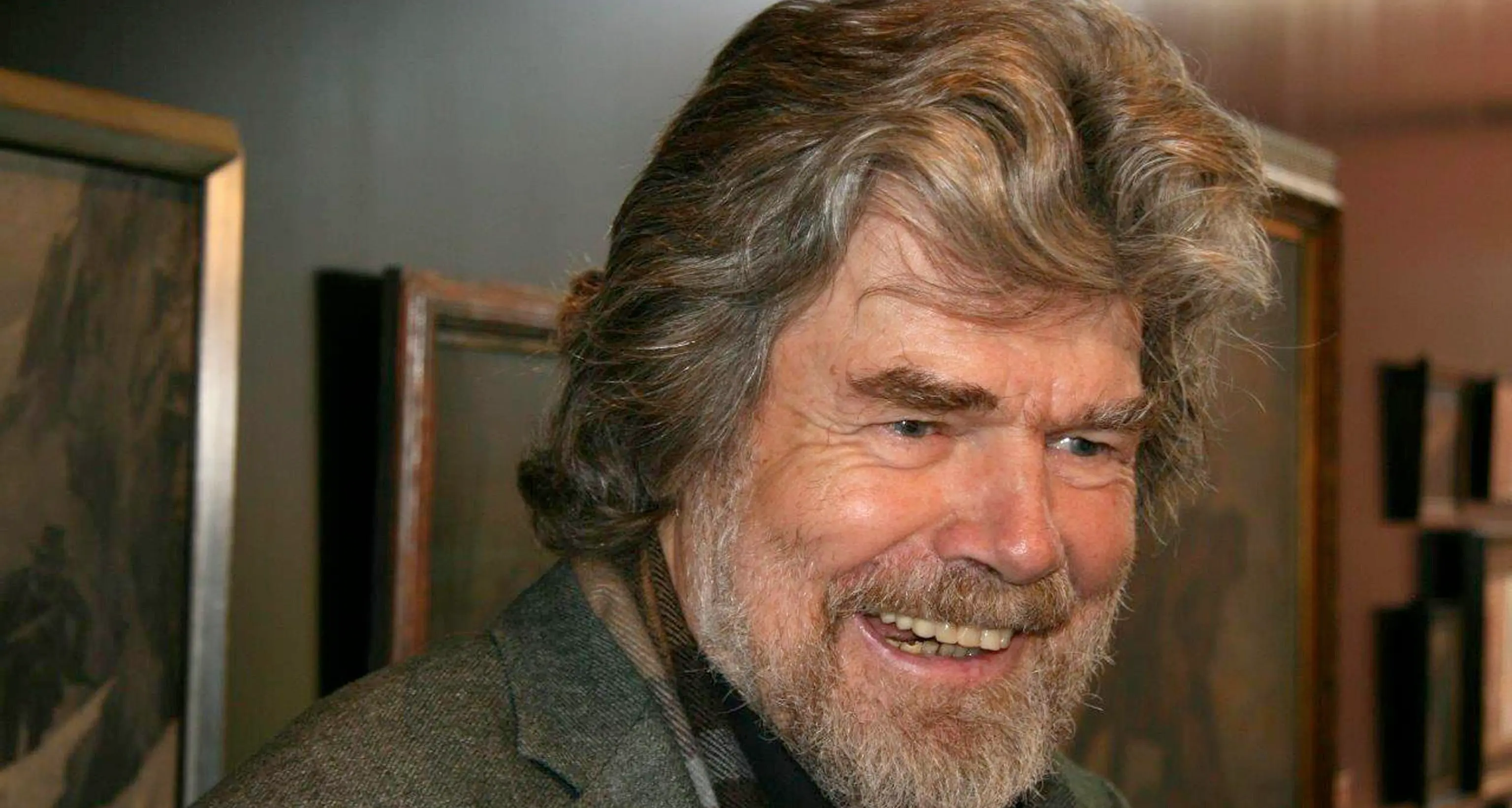 Referendum, Messner si schiera per il «sì»