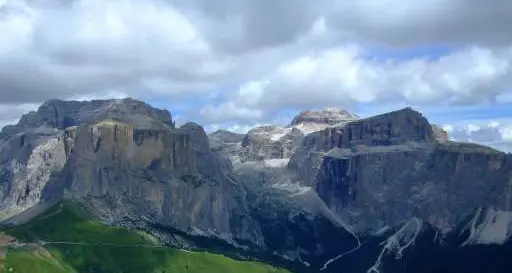 Traffico, a Passo Sella dal 2017 scatta la chiusura estiva