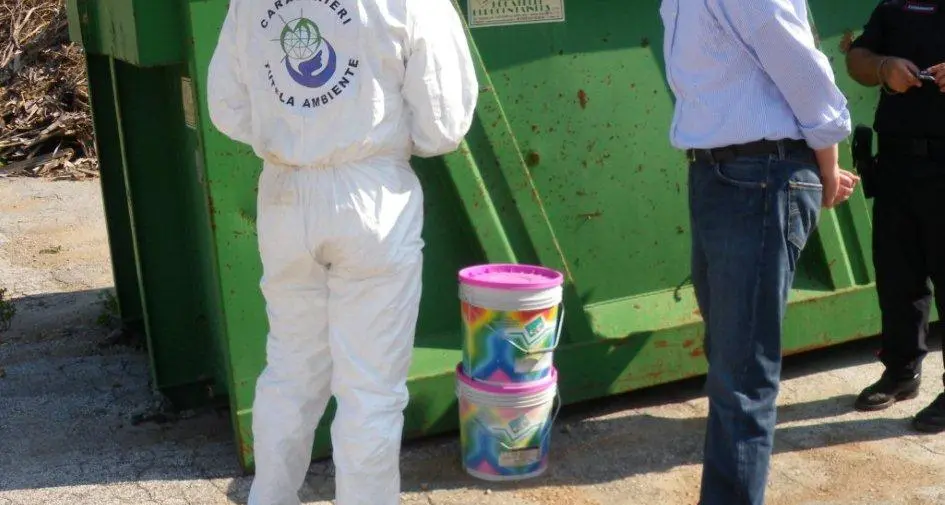 Maxi sequestro di rifiuti contaminati di amianto I carabinieri bloccano venti tonnellate