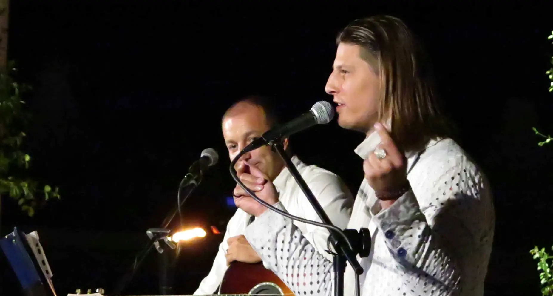 Nick Casciaro, concerto alla Spiaggia degli Olivi