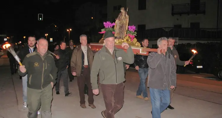 Il vescovo annulla la messa in Duomo dei cacciatori Il presidente: «Amareggiati e delusi, anche come credenti»
