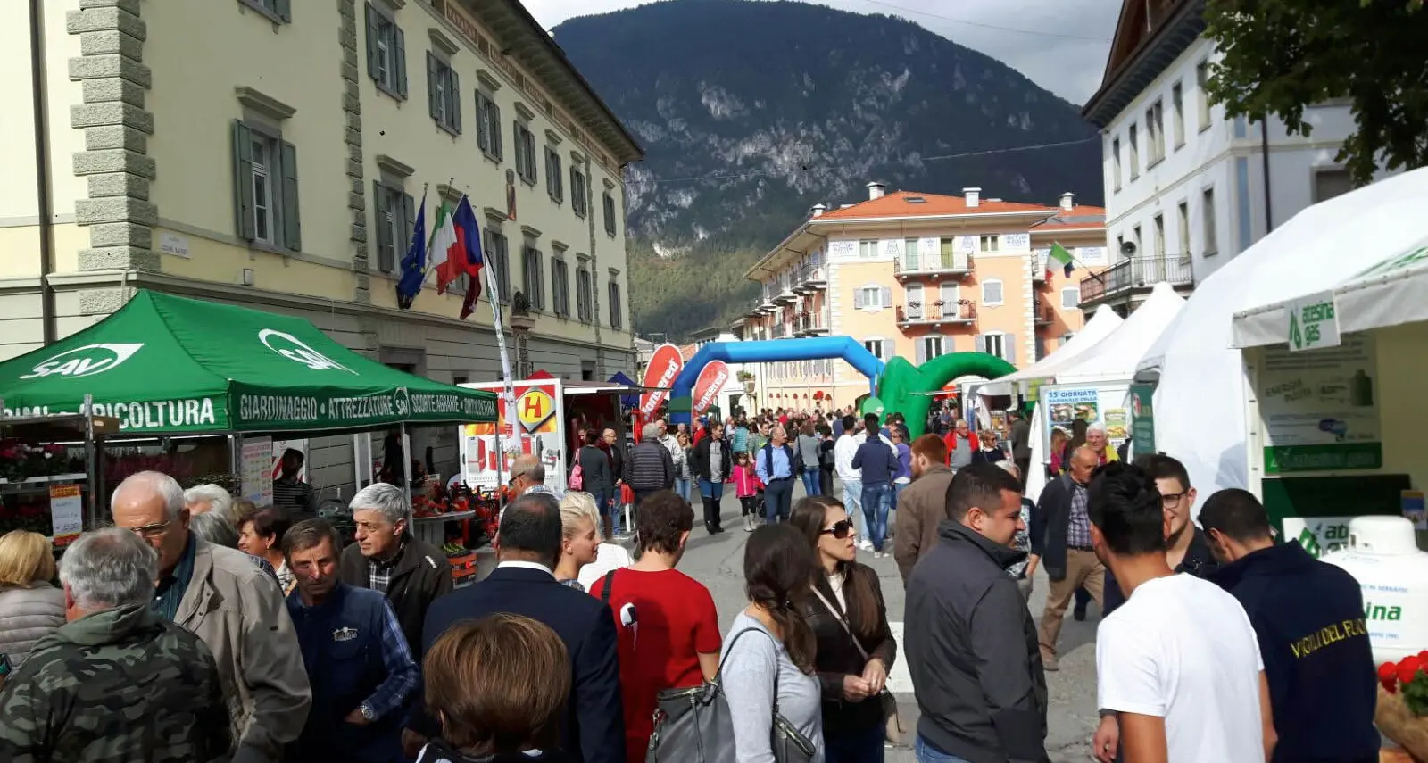Ecofiera fa il botto, trentamila passaggi