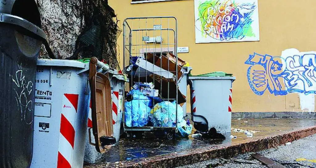 Punto d'Incontro chiuso «Per motivi di sicurezza»