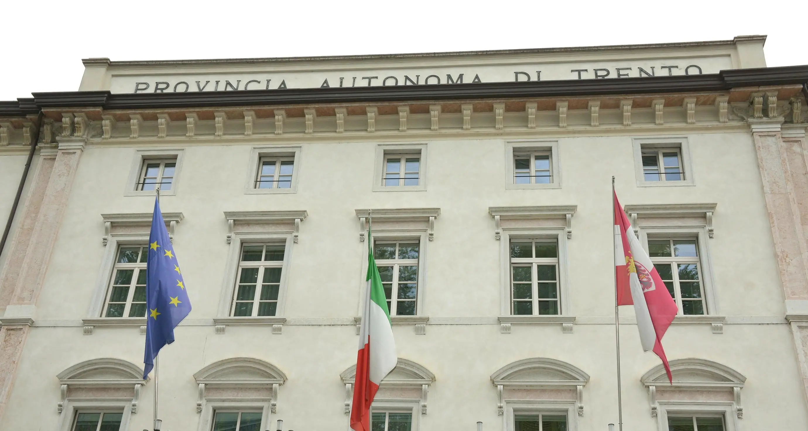 Fisco e bilancio provinciale Sgravi per famiglie e imprese