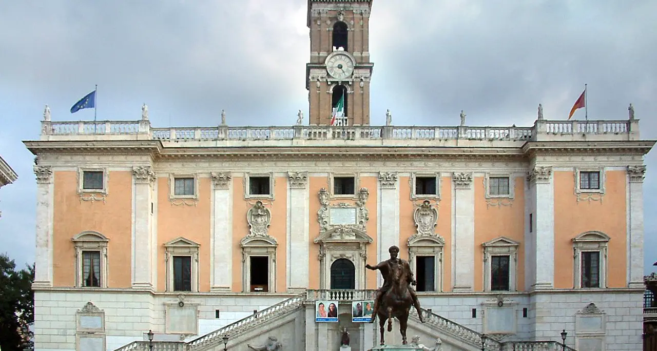 Roma, allerta meteo e gelo Chiusi scuole e cimiteri