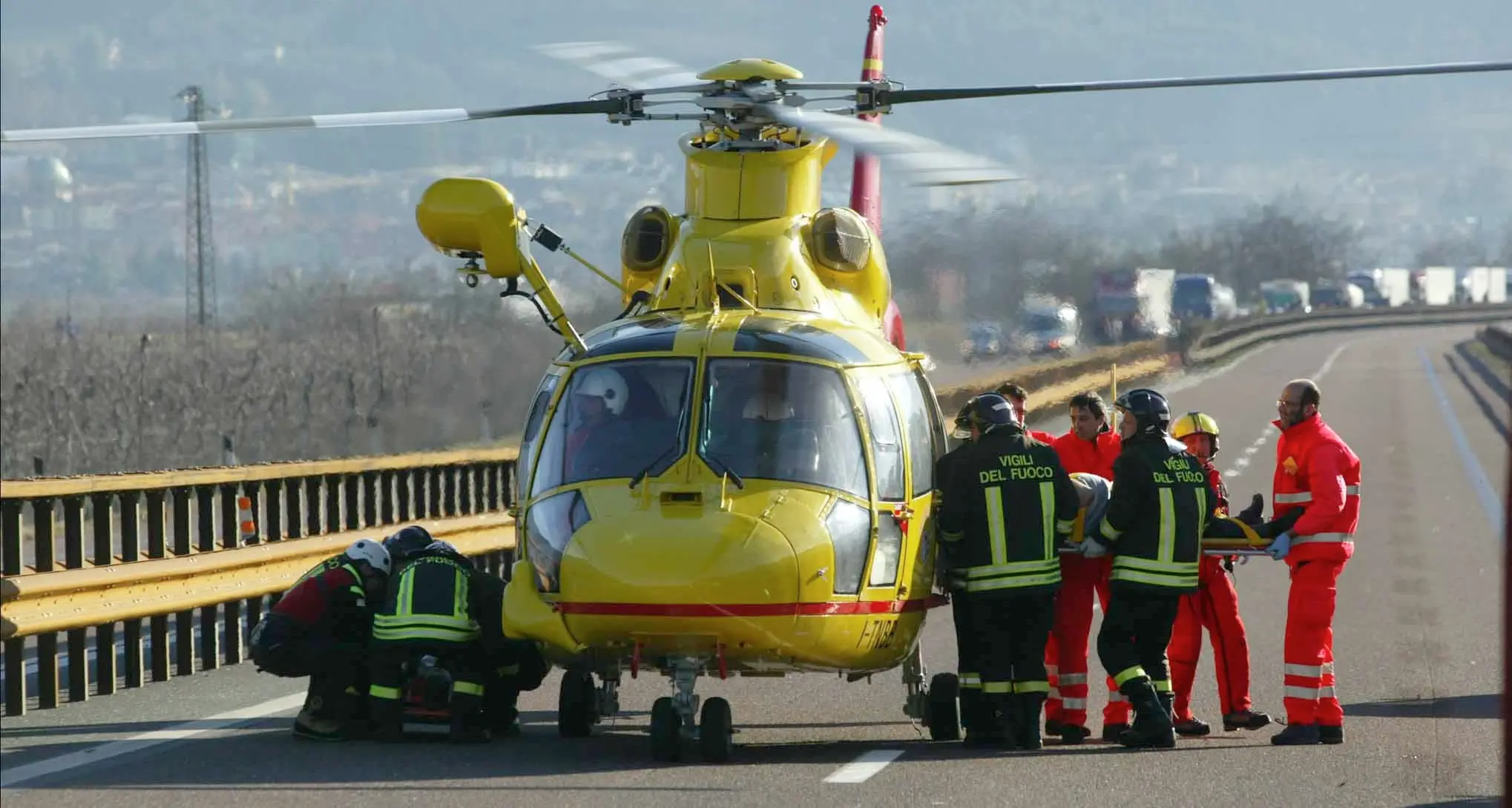 Auto contro furgone in A22 Due feriti lievi vicino ad Ala