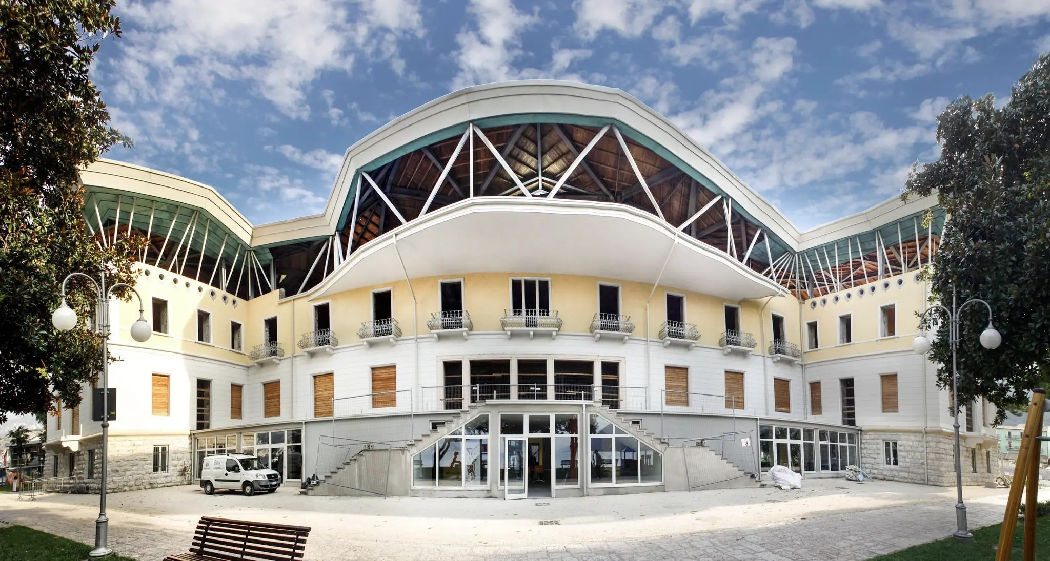 La Pavese fa sempre discutere, con o senza il nuovo municipio