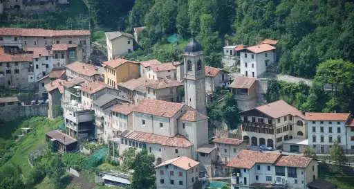 Il ministro Lorenzo Costa apre il dossier sui Comuni che vogliono passare al Trentino