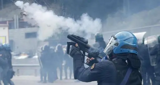 Torna la calma al Brennero Proteste al carcere di Bolzano