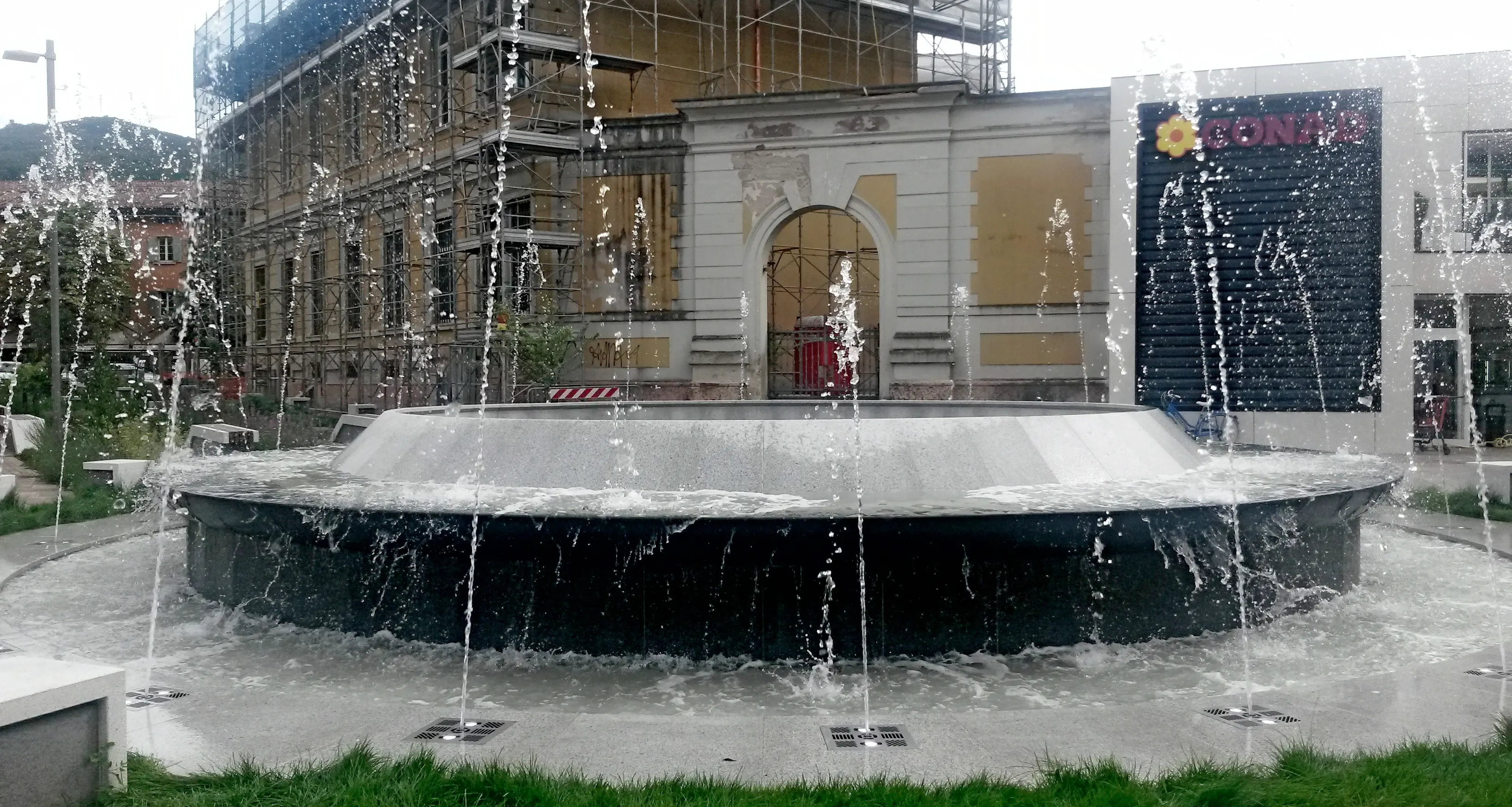 Urban city a Rovereto: accesa la nuova fontana