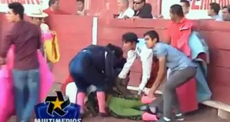 Messico, incornato celebre torero Rodolfo Rodríguez