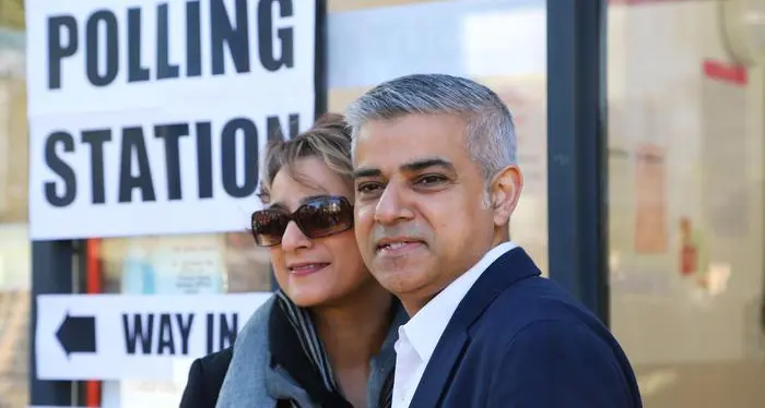 Londra elegge il primo sindaco musulmano