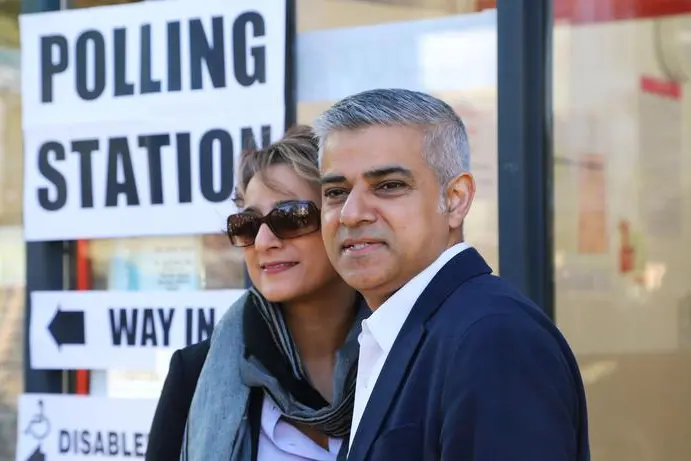 Londra elegge il primo sindaco musulmano