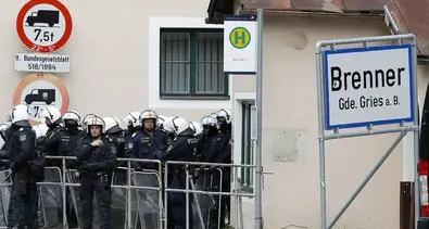 Migranti, è ancora lontana la quota massima dell'Austria