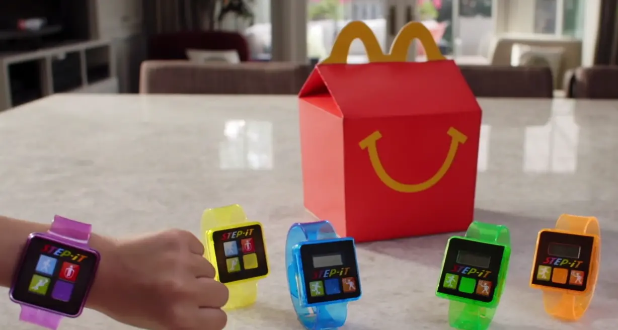 McDonald’s ritira i bracciali fitness perché irritano la pelle dei bimbi