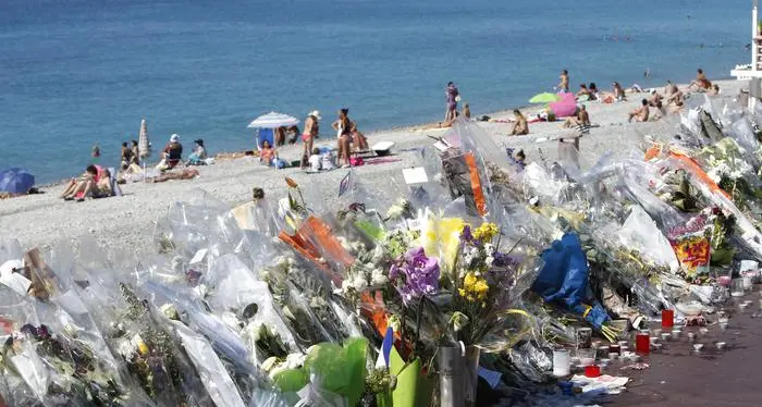 Nizza: Francia ancora sotto accusa per sicurezza