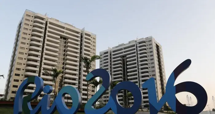 Rio: Caos villaggio, apre ma non è pronto