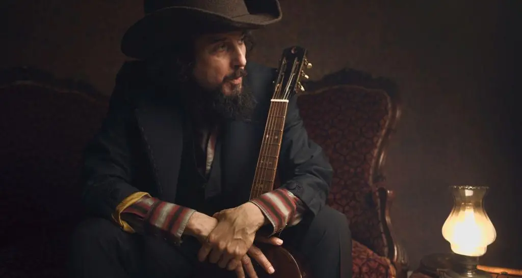 Il ritorno di Capossela con «Canzoni della Cupa»