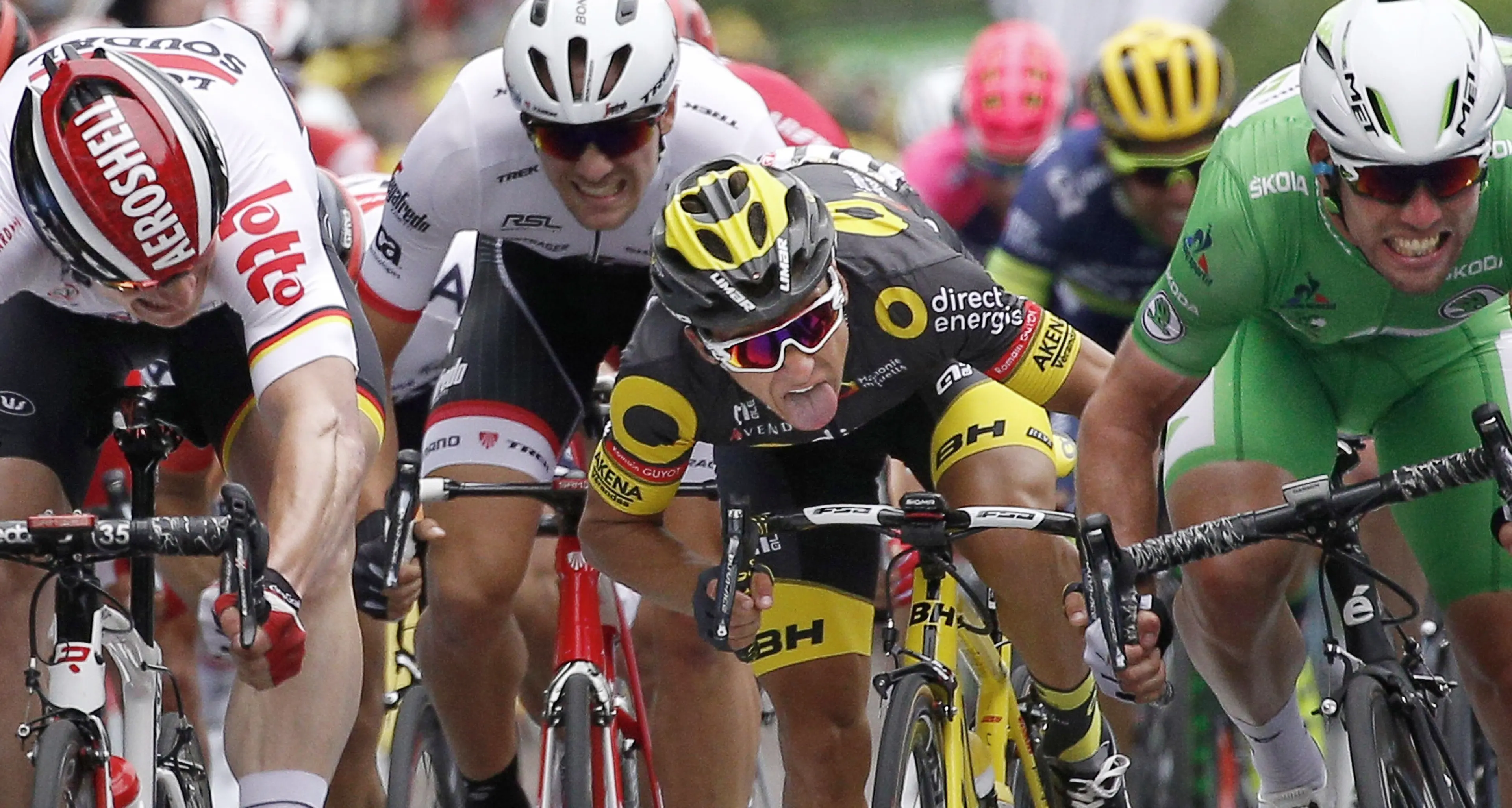 Tour de France, sprint bis per Cavendish, Sagan in giallo