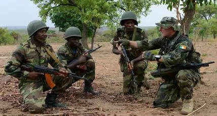 Mali, respinto un attacco terroristico all'hotel che ospitava soldati Ue
