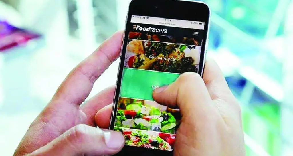 Il cibo a domicilio sbarca a Trento Con «Foodracers» la cena arriva a casa