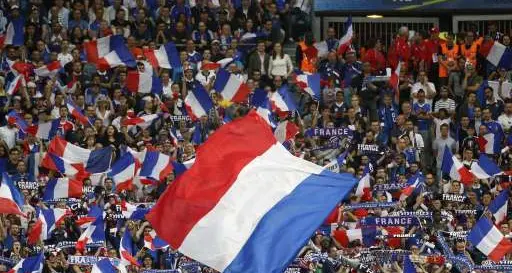 Meteo permettendo maxischermi al bar per gli Euro match