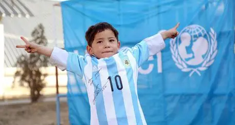 Piccolo fan Messi fugge da Afghanistan