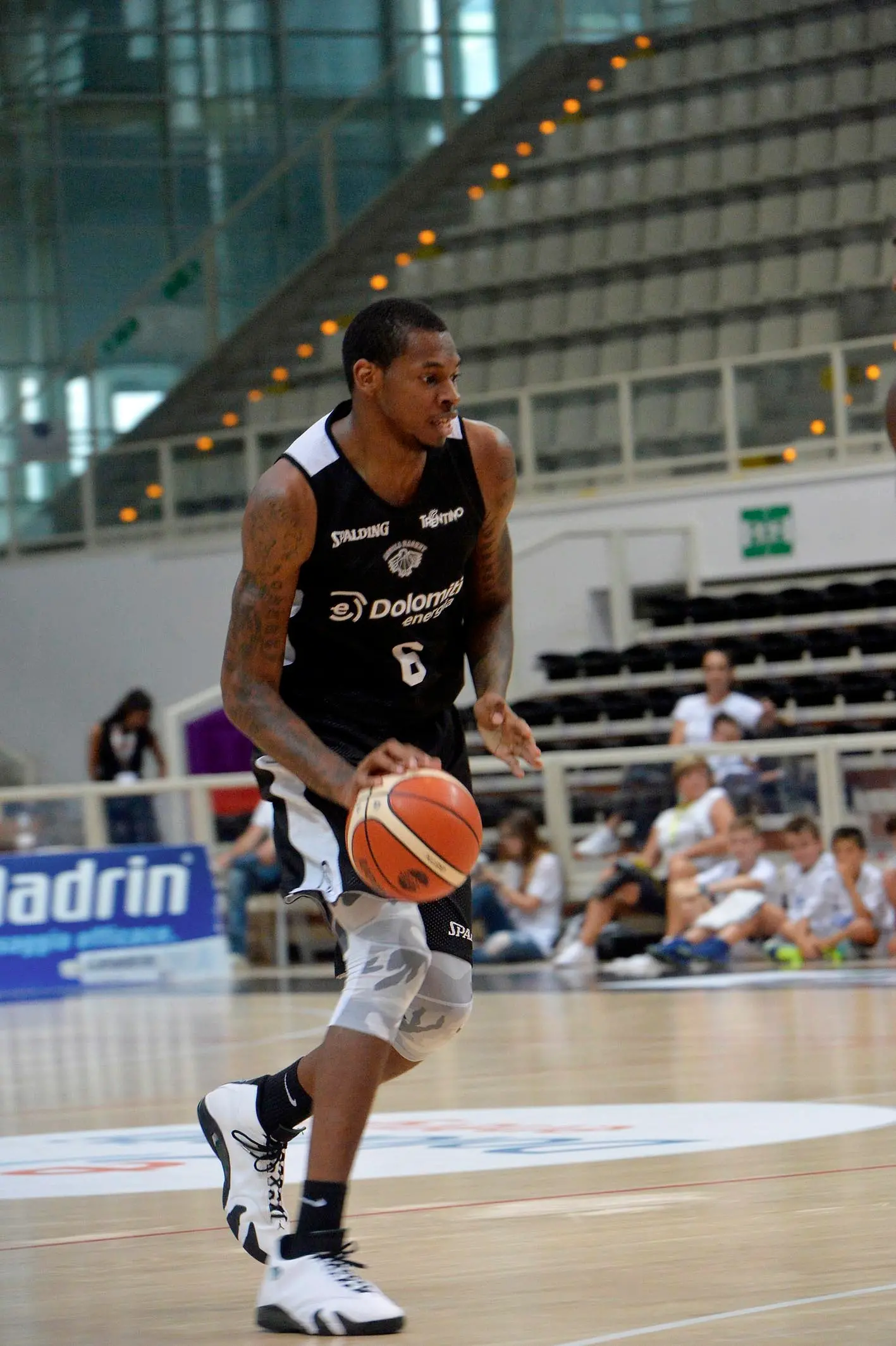 Dolomiti Energia in crisi: fuori Jefferson, Beto e Lighty