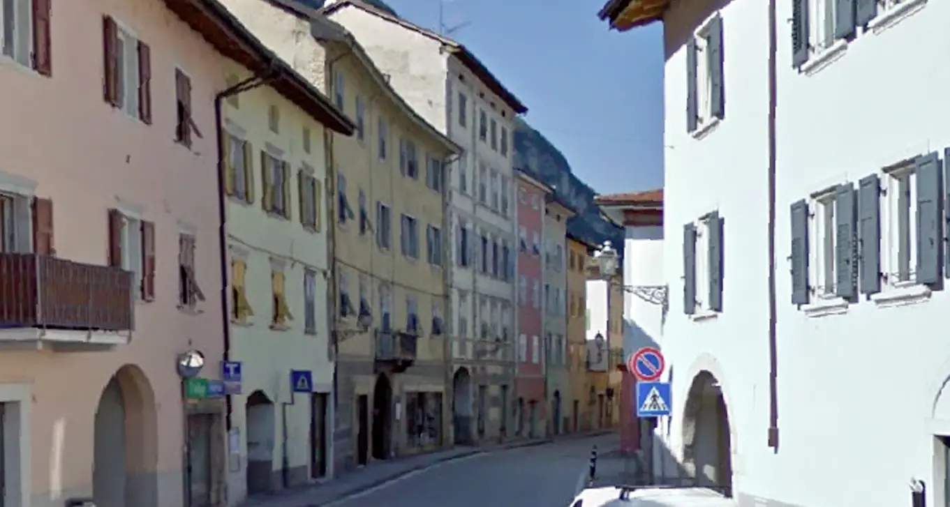 Mezzolombardo, in centro storico al 30 km all'ora