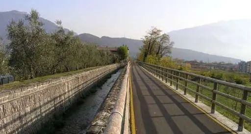 Varone il Tar boccia la pista ciclabile Accolto il ricorso privato: pericolosa
