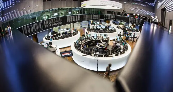 Le banche trascinano la Borsa verso il basso