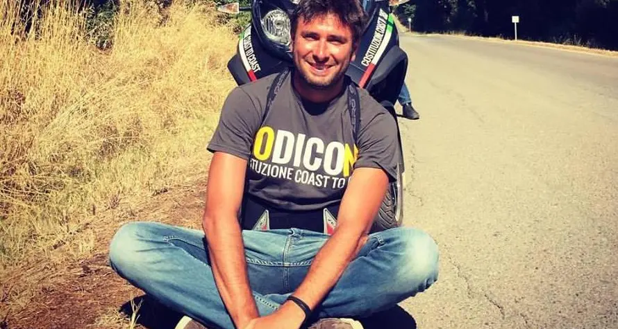 Di Battista sul Catinaccio per il no al referendum