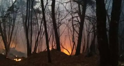Incendio a Garniga, colpa di una sigaretta