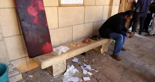 Cairo, strage nella cattedrale 25 morti e decine di feriti