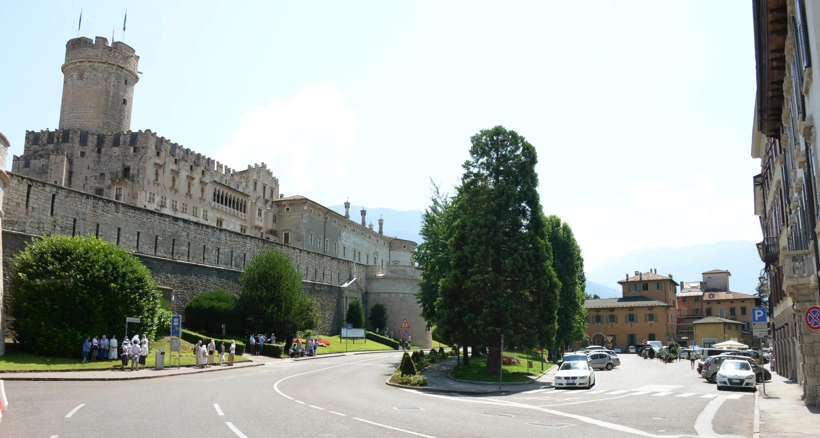 Piazza Mostra e Castello senz'auto Il 24 settembre la festa e l'appello