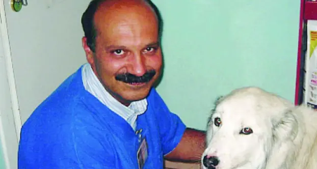 «Cani e gatti in casa vicino ai loro padroni»