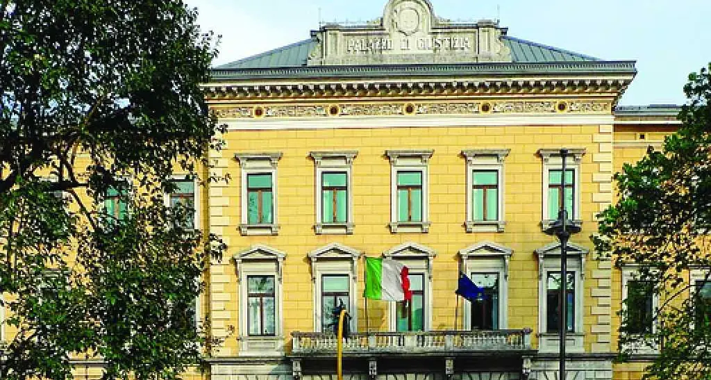 Amministratore infedele Buco nei conti condominiali