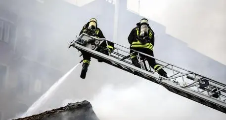 Incendia ditta dove lavora,condannato