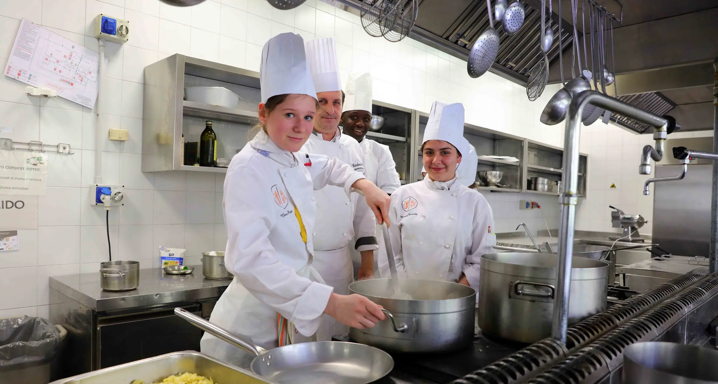 La sera di Natale cena per le persone sole A Levico gli studenti avranno 100 invitati