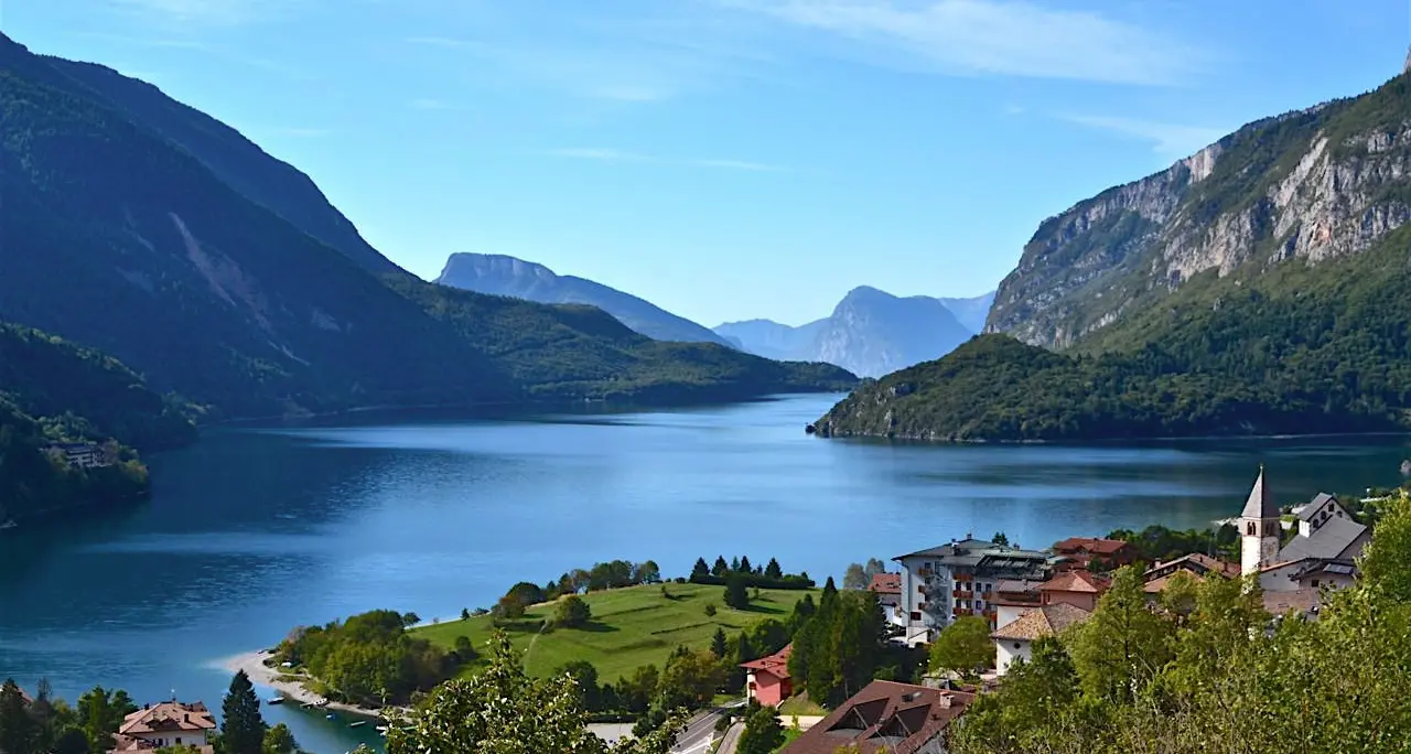 Legambiente, i laghi più belli Molveno si conferma in vetta