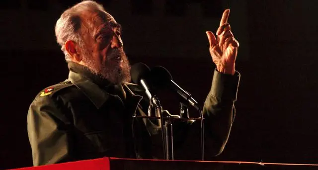 Cuba: è morto Fidel Castro aveva novant'anni L'annuncio del fratello Raul in televisione