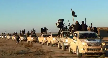 Espulso pakistano vicino all'Isis