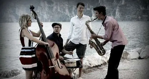 A tutto jazz con gli Orange Pouf