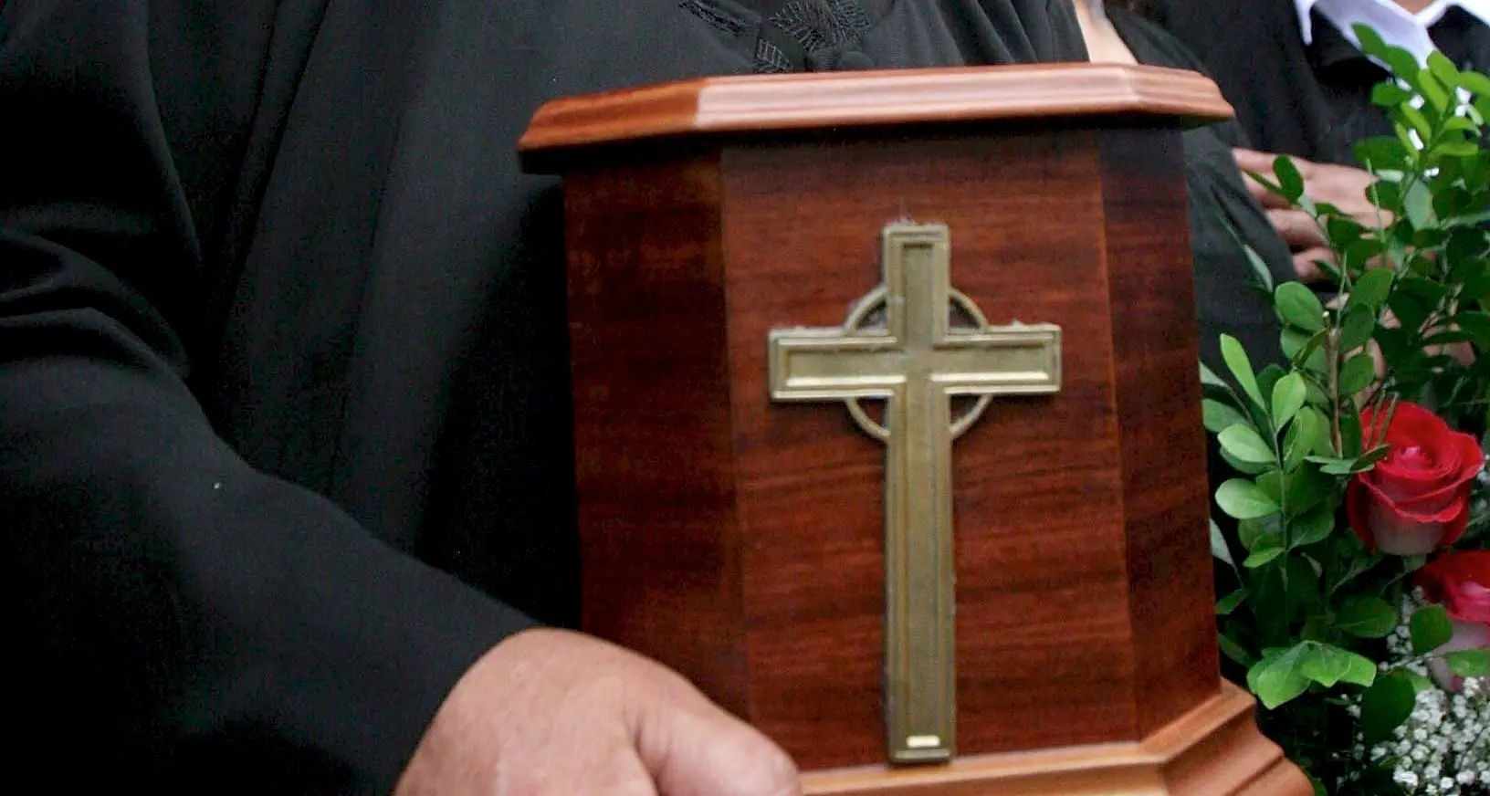 Sì della Chiesa alla cremazione Ma ecco tutte le condizioni